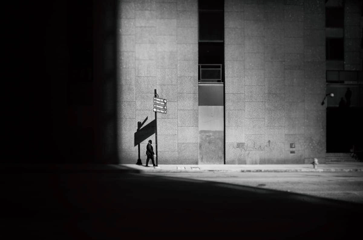 Daniel Sackheim - Photo 4