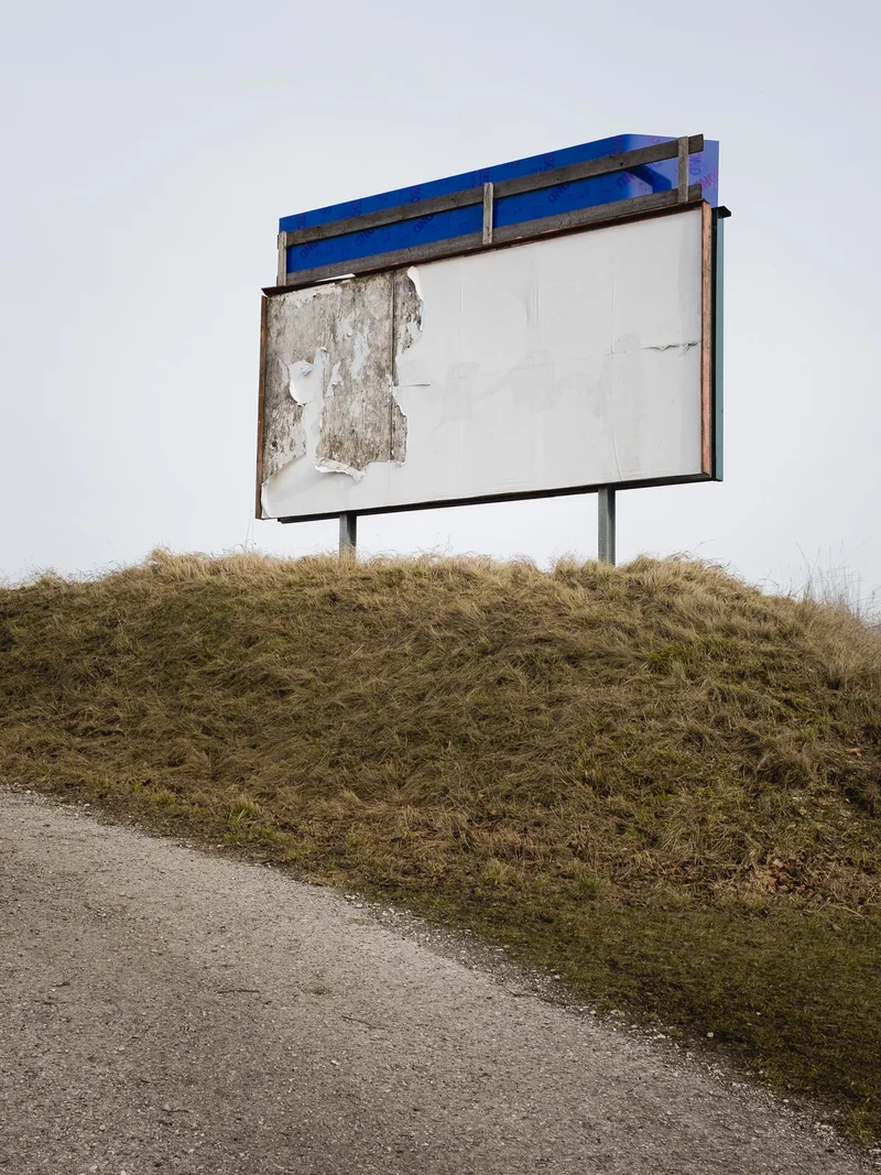 Juergen Voelkl - Photo 1